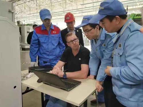 实现服装智能制造还要打造行业标杆,一起观摩下威海迪尚集团